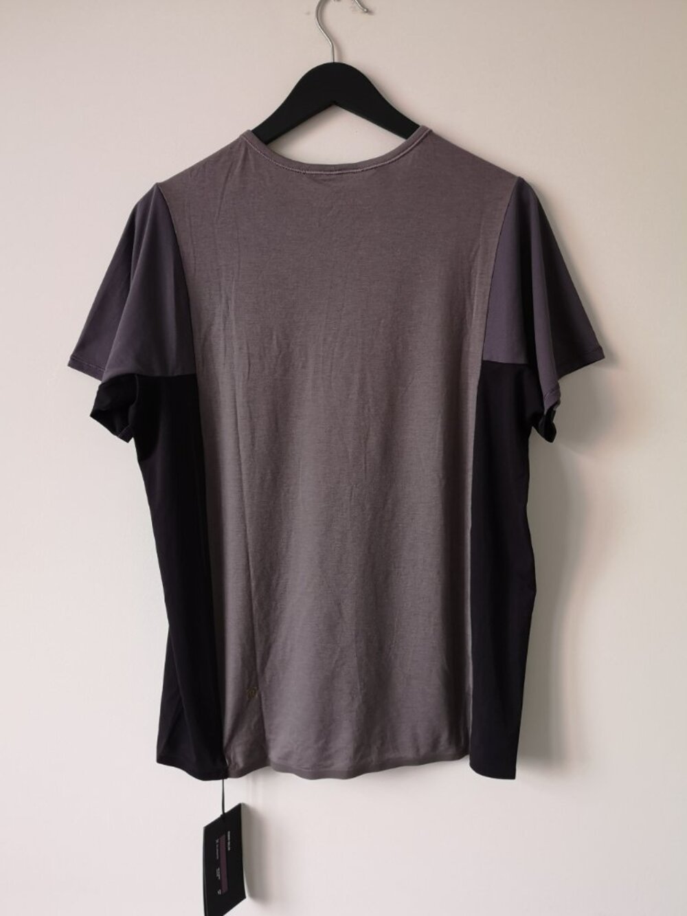 NWT LULULEMON LNRR/MNPH/DPHM Gray Grey Take The Moment SS Top Shirt Men's Large - Picture 5 of 10